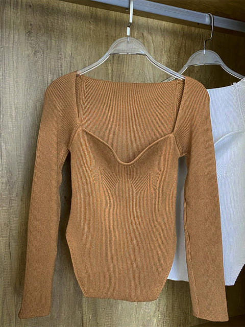 Woman's Long Sleeve Knitted Pullover                                  