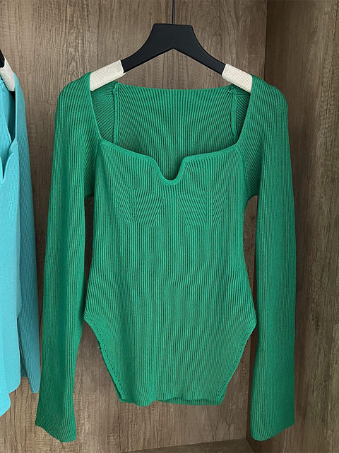 Woman's Long Sleeve Knitted Pullover                                  